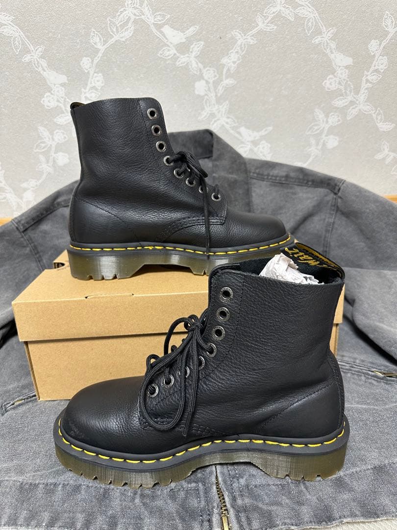 靴 Dr. Martens 1460 PASCAL BEX 8EYE BOOT