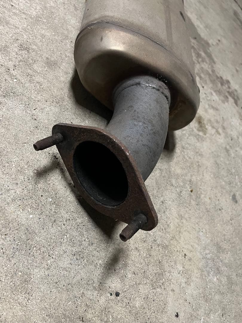 日産 R35 GTR 純正触媒 第二触媒