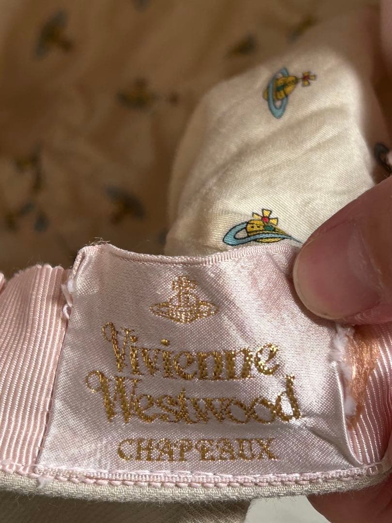 ヴィヴィアンウエストウッド　ベレー帽　リボン　オーブ　刺繍