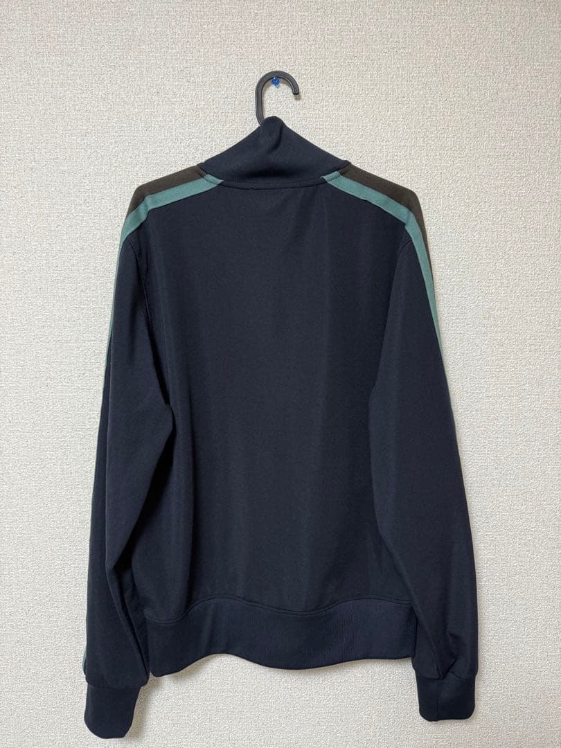 AMI PARIS ネイビージップアップジャケット