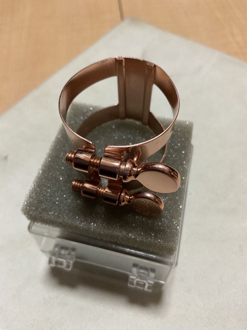 ダニエルボナード　テナーサックス用リガチャーPGP 定価35860円