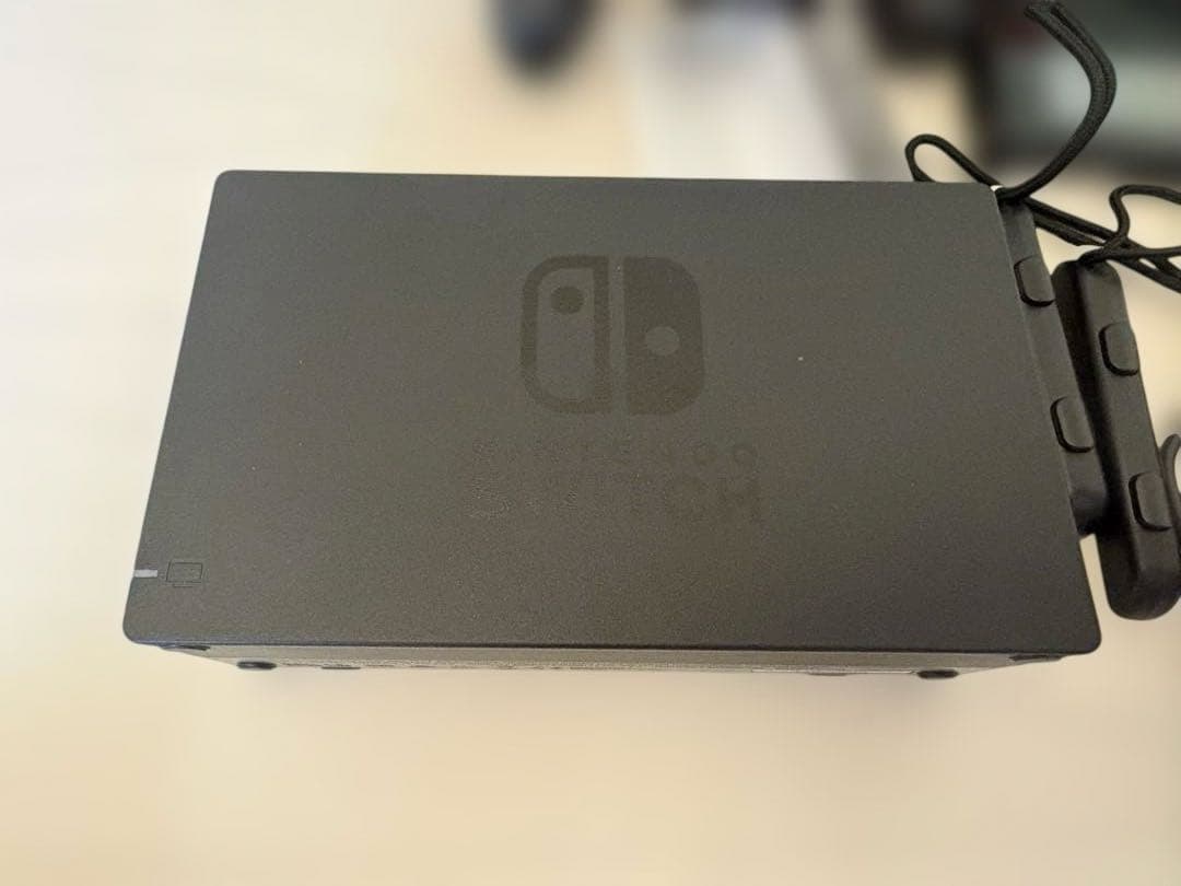 Nintendo Switch初代　黒グレー本体Joy-Conなしジョイコンなし