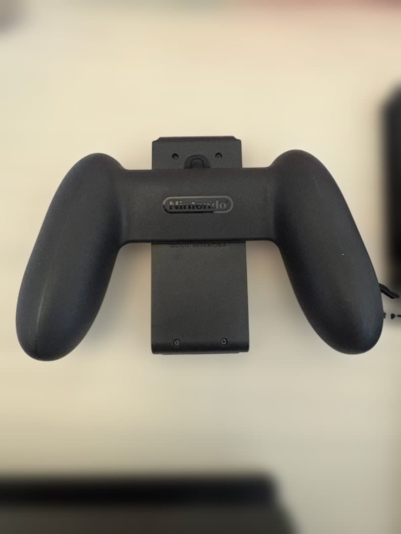 Nintendo Switch初代　黒グレー本体Joy-Conなしジョイコンなし