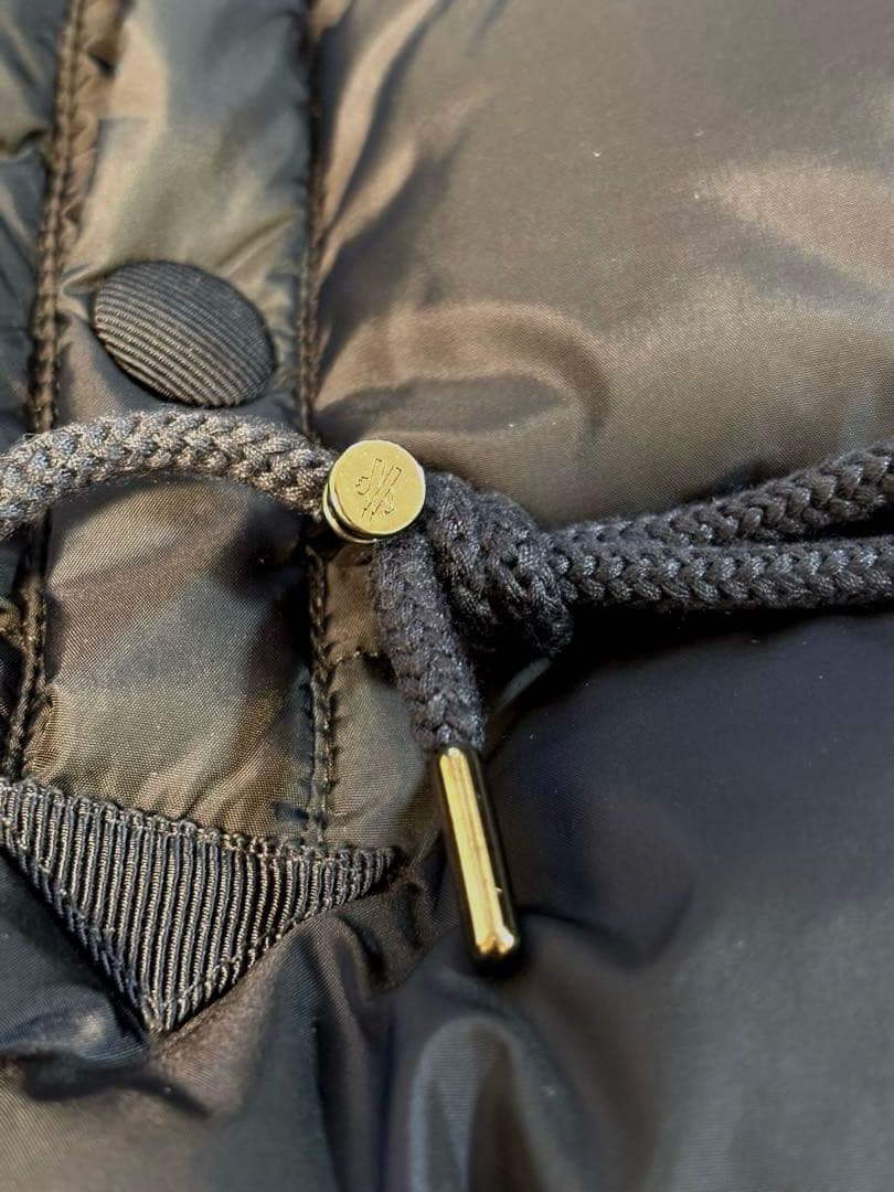 【MONCLER】モンクレール ブラックダウンベスト　レディース