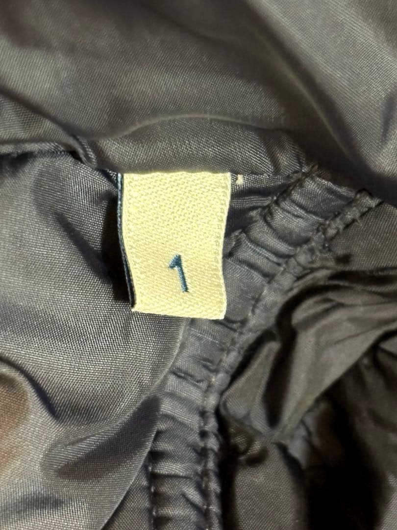 【MONCLER】モンクレール ブラックダウンベスト　レディース