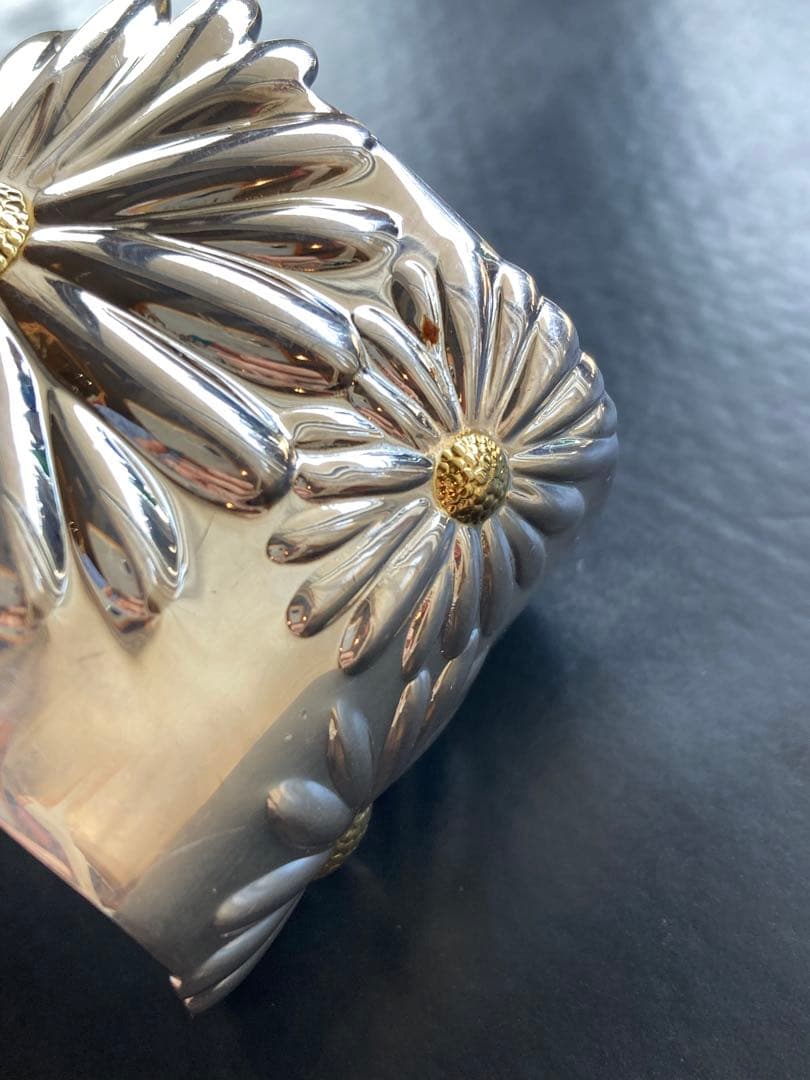 ビンテージ ティファニー デイジーカフ 2003年製　フラワーバングル