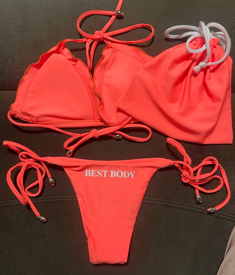 水着・ラッシュガード BEST BODY JAPAN