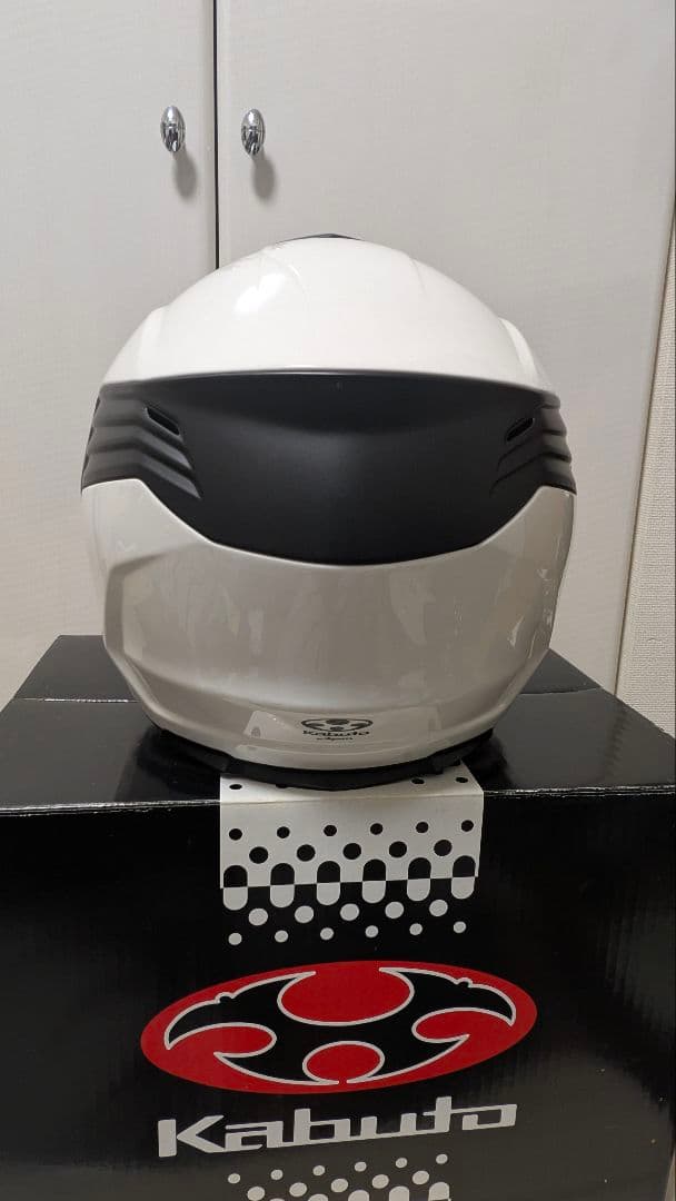 Kabuto Kazami XL フルフェイスヘルメット ホワイト/ブラック