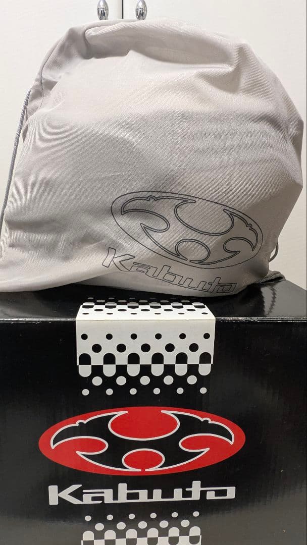 Kabuto Kazami XL フルフェイスヘルメット ホワイト/ブラック