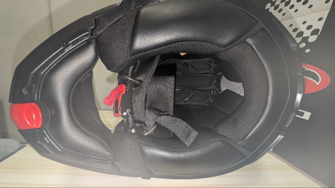 Kabuto Kazami XL フルフェイスヘルメット ホワイト/ブラック