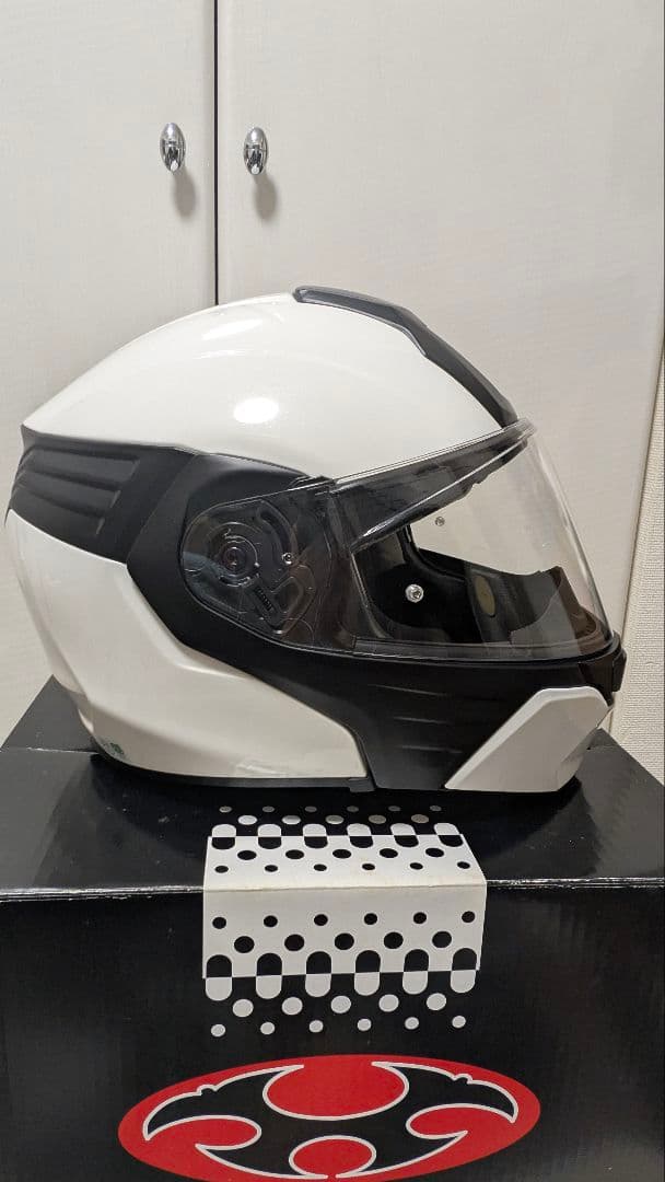 Kabuto Kazami XL フルフェイスヘルメット ホワイト/ブラック