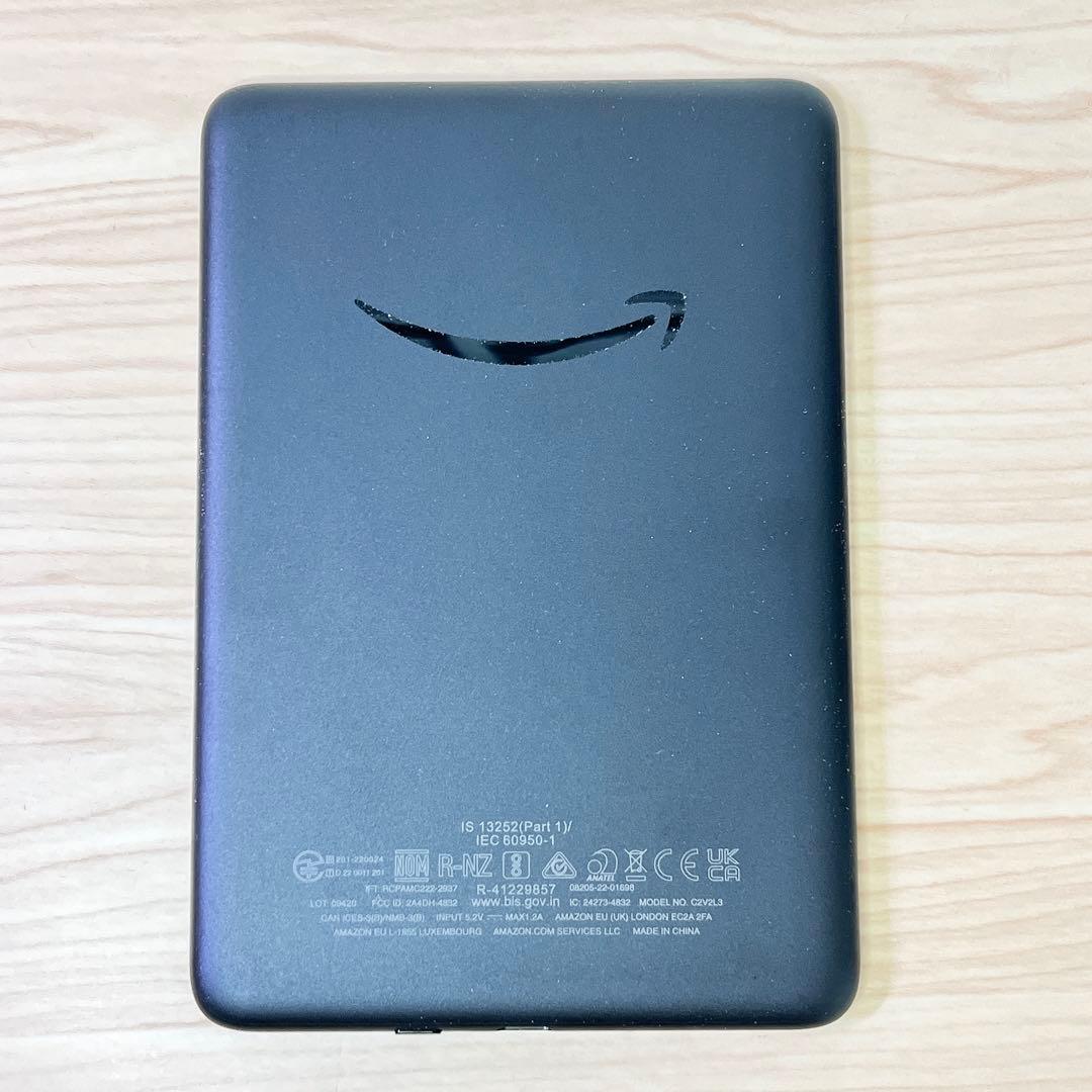 【極美品】Kindle 第11世代 C2V2L3 16GB ケース付き