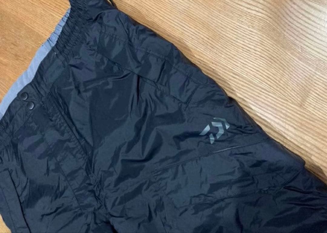 DIWA ダイワ　ナイロン　防寒スーツ　上下セット　M 　匿名発送