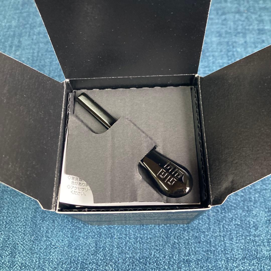 ボーナスタイムセール❗️ジバンシィソワンノワール　クレームユー高級アイクリーム新品