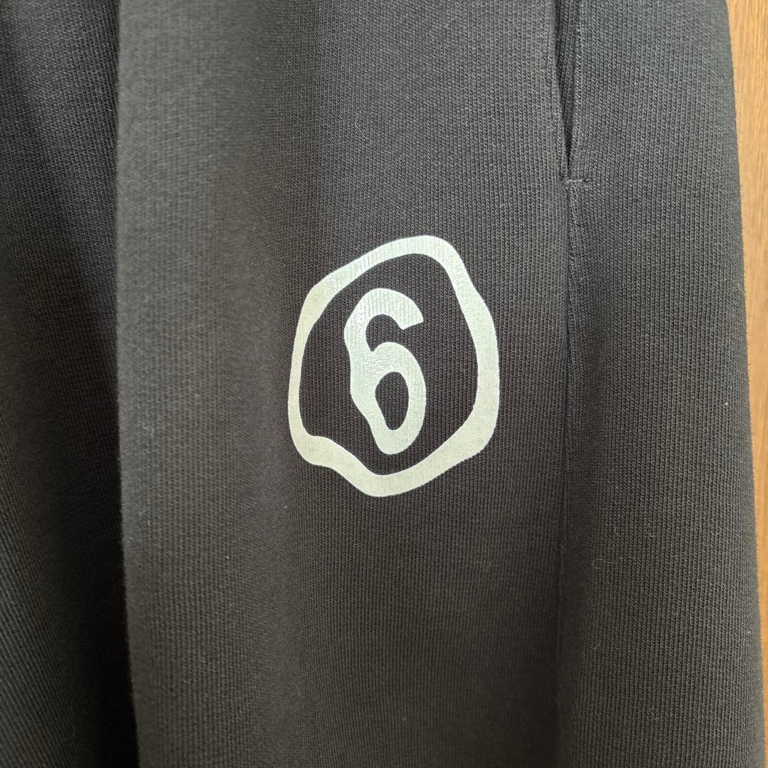 MM6 Maison Margiela(エムエムシックス)ロゴショートパンツ