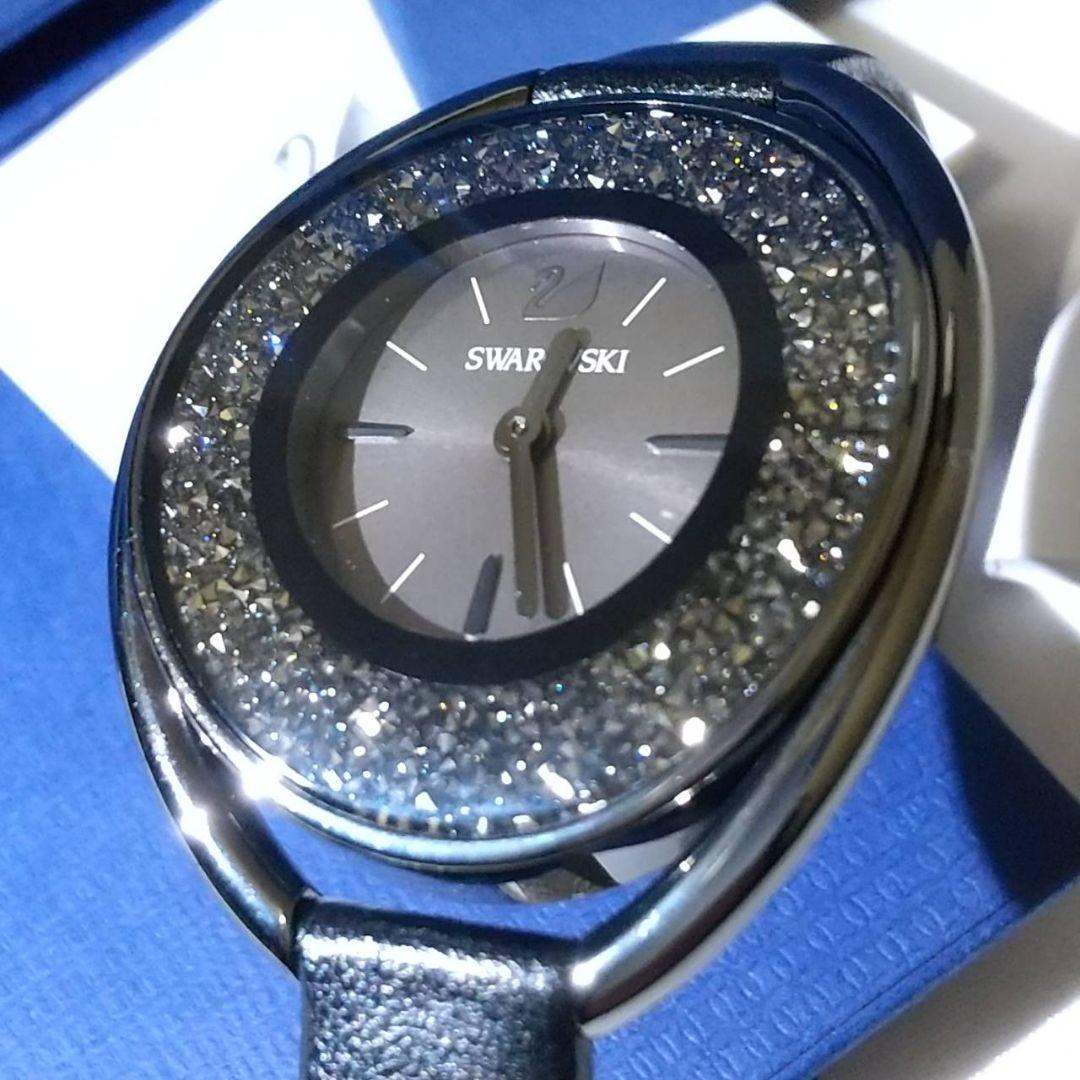 芸術的デザイン　キラキラ圧巻の輝ブラック SWAROVSKI　レディース時計