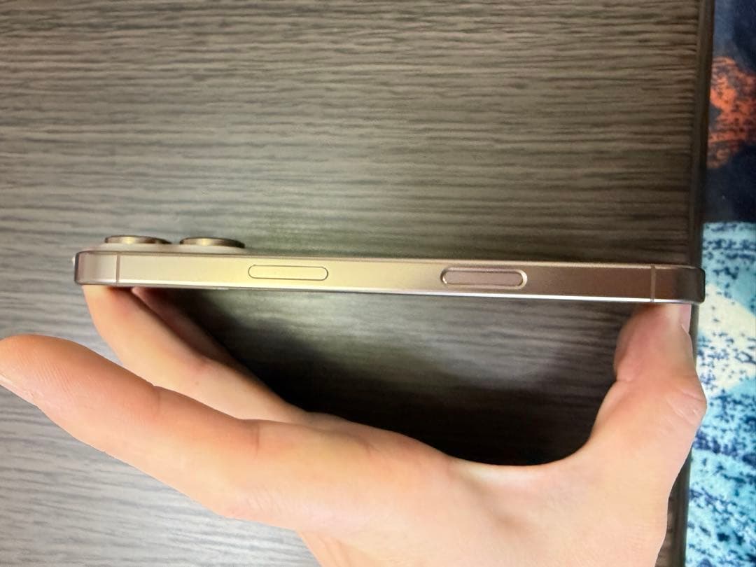 Apple iPhone 16 Pro 本体 128GB