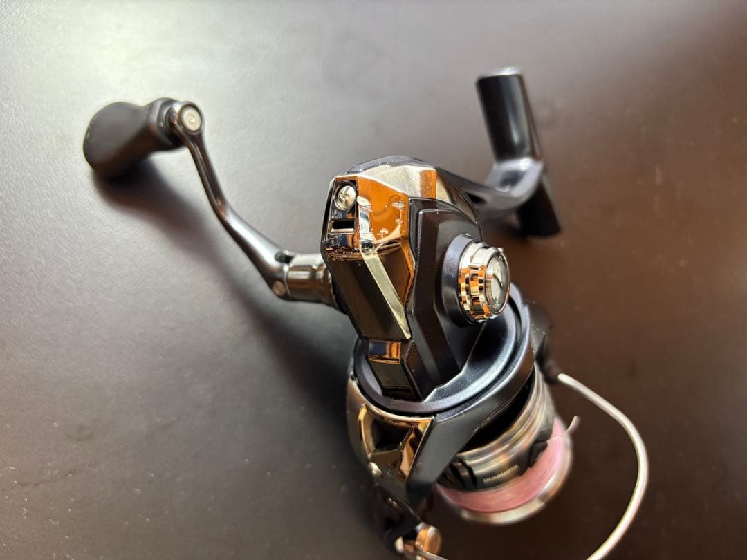 【匿名配送】22ミラベル C2000SHG & 純正替えスプール【シマノ】