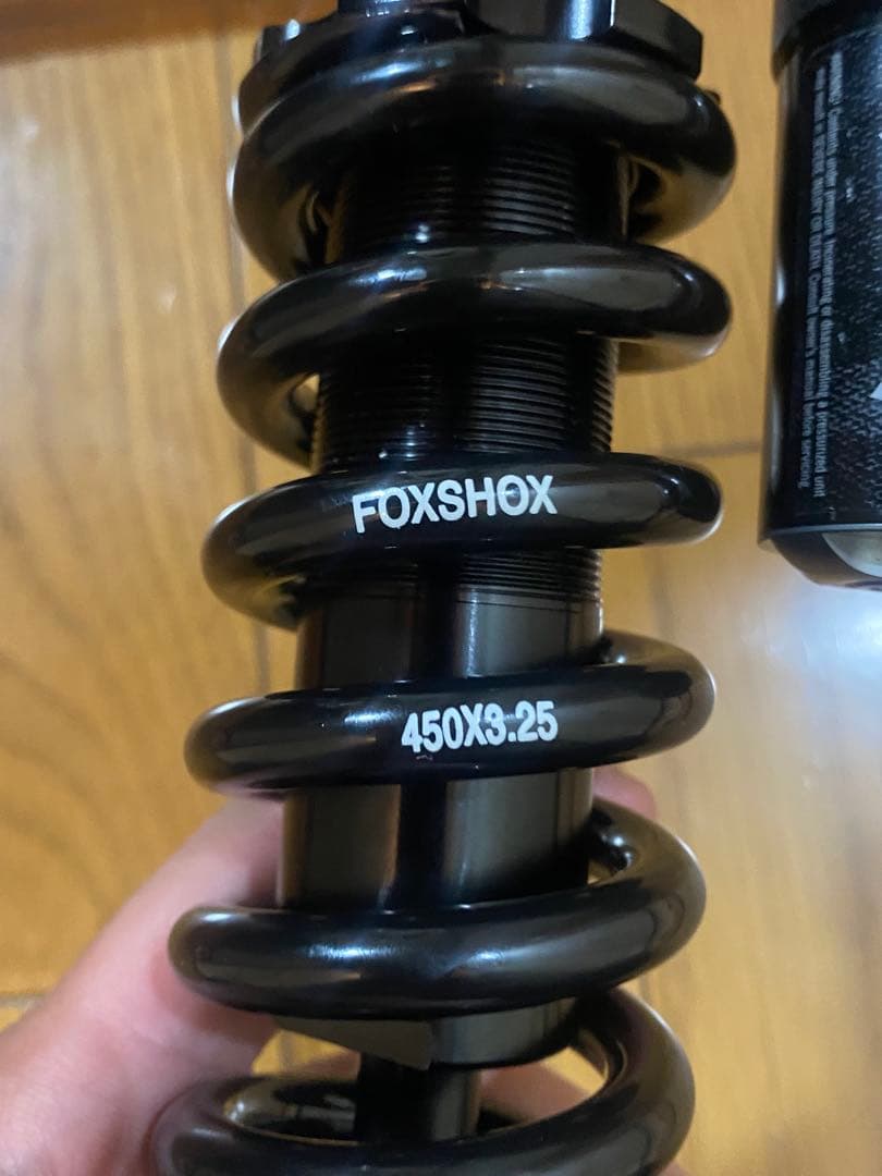 Marzocchi Bomber MTB リアサスペンション