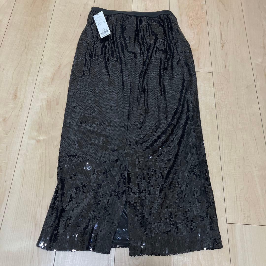 4 fun　ブラックファーベスト Sサイズ&スパンコールスカート