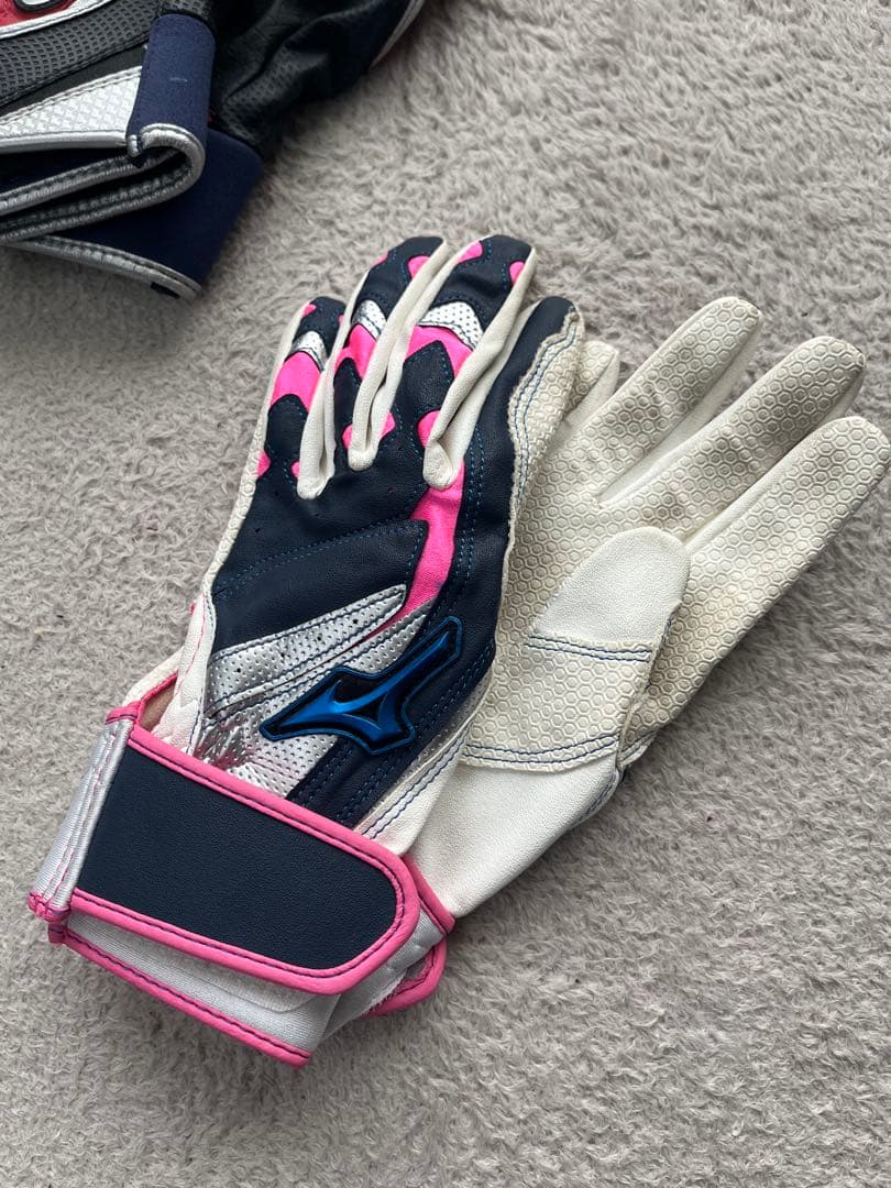 美品 SSK MM18ヘビーブラック 82cm 軟式小学生用 おまけ付き