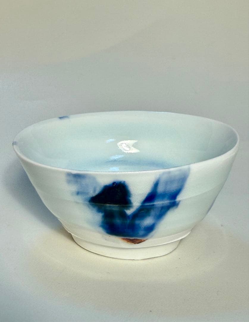 加藤委　呉須酒盃　共箱、共布、栞