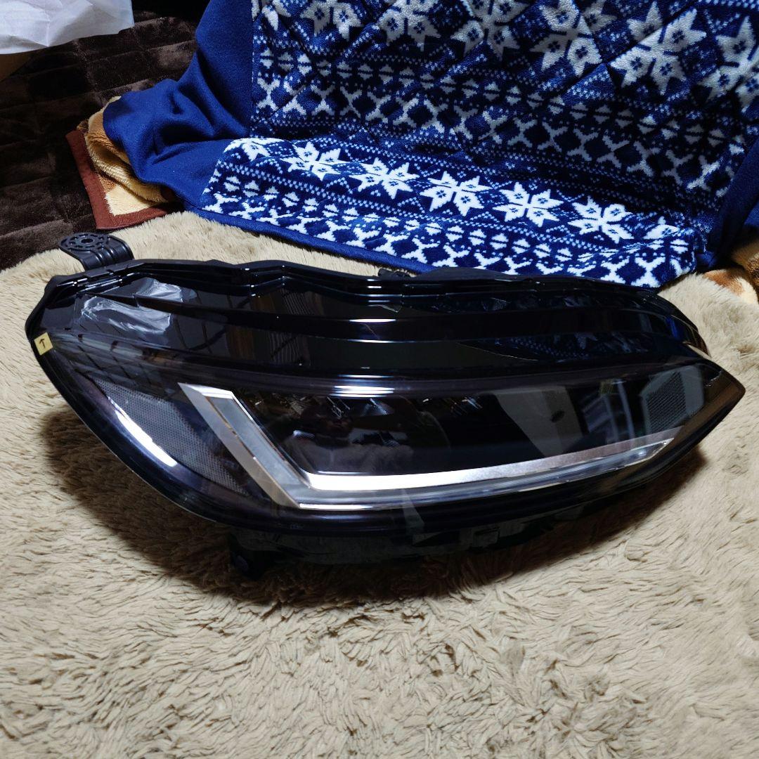 ＺＲ-Ｖ 右ヘッドライト