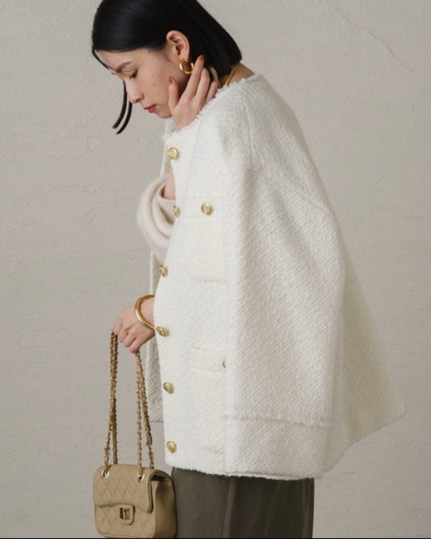 Loungedress★ツイードノーカラージャケット　金ボタン