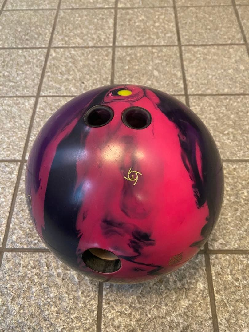 ボール STORM PROTON PHYSIX