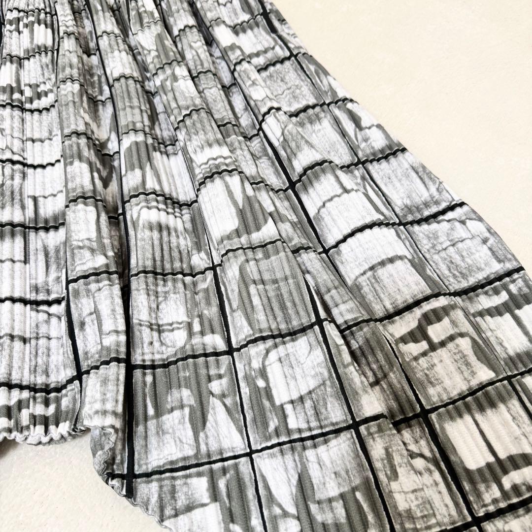 極美品✨HOMME PLISSE 総柄　プリーツ　サルエルパンツ　グレー