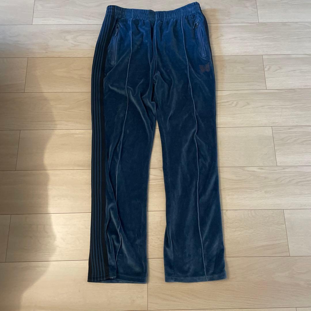 ニードルズ（Needles）ベロア素材のナロートラックパンツ