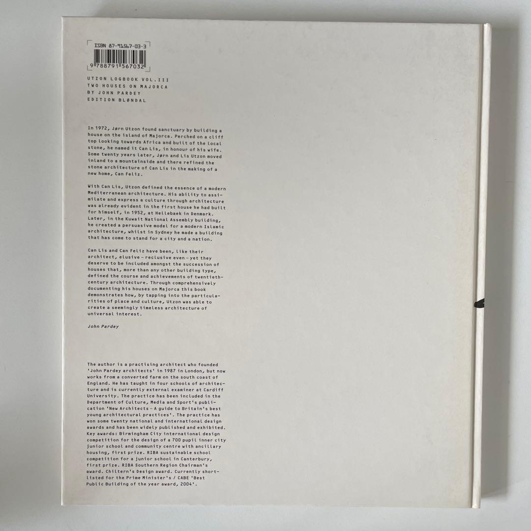 洋書 Utzon Logbook :Two Houses on Majorca