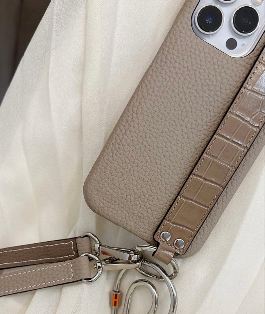 ボナベンチュラ BONAVENTURA ケース iphone15pro