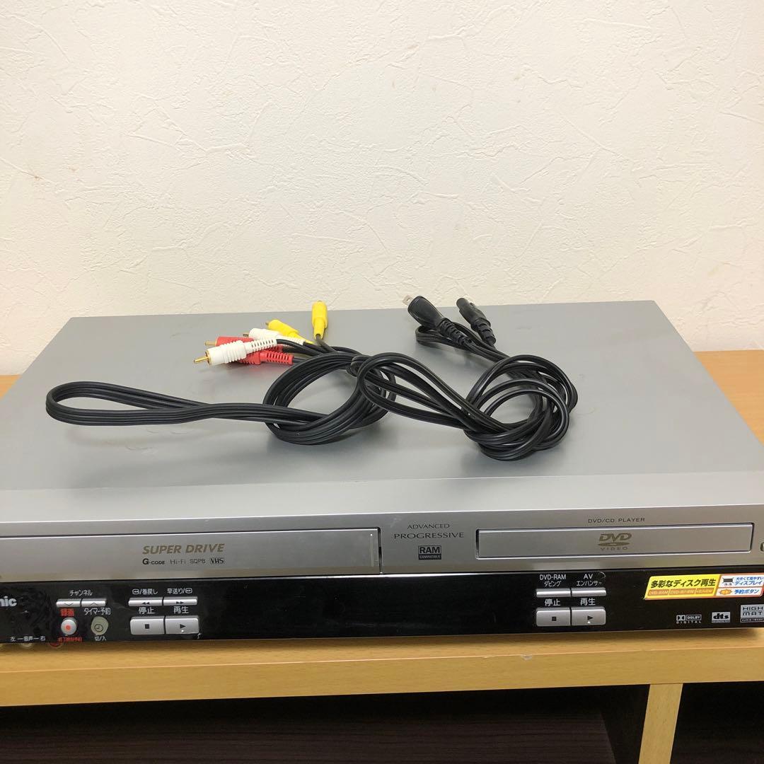 Panasonic VHSビデオ&DVDプレーヤー