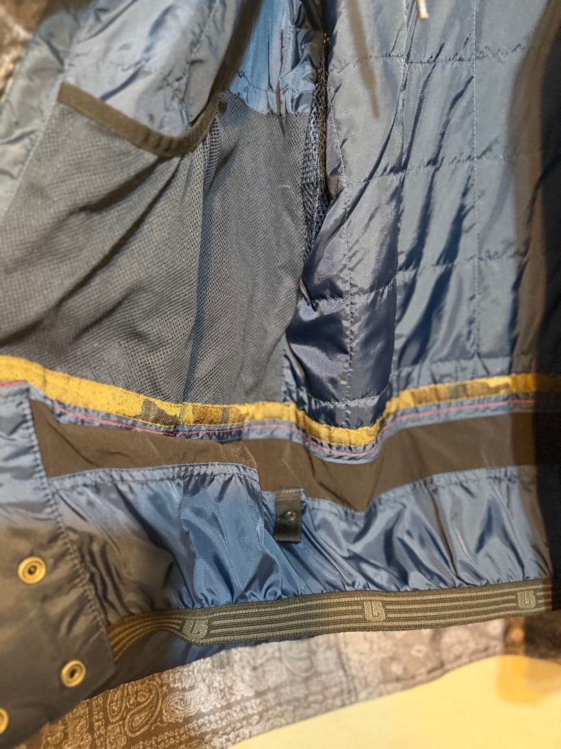 BURTON スノーボードウェア ペイズリー柄　Sサイズ