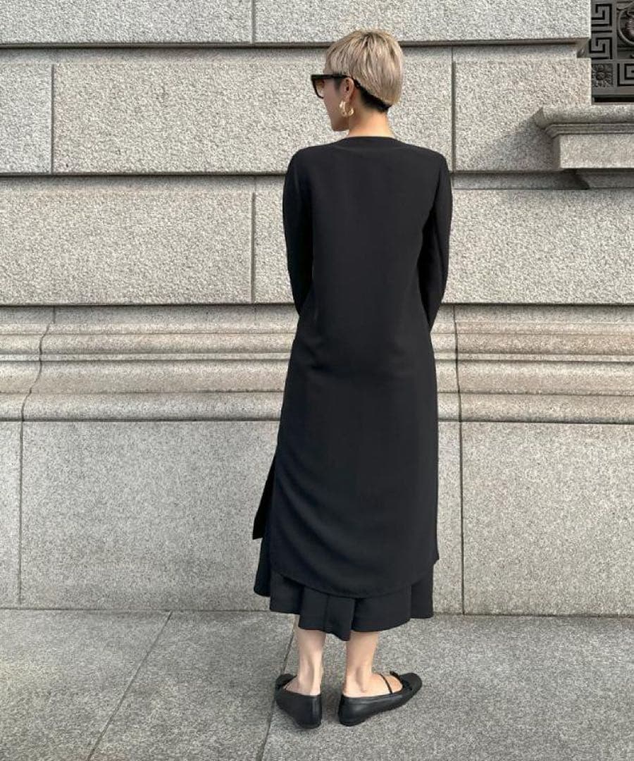 美品☆JENNE ジェンヌ　クラシカルロングジャケット　ブラック　M