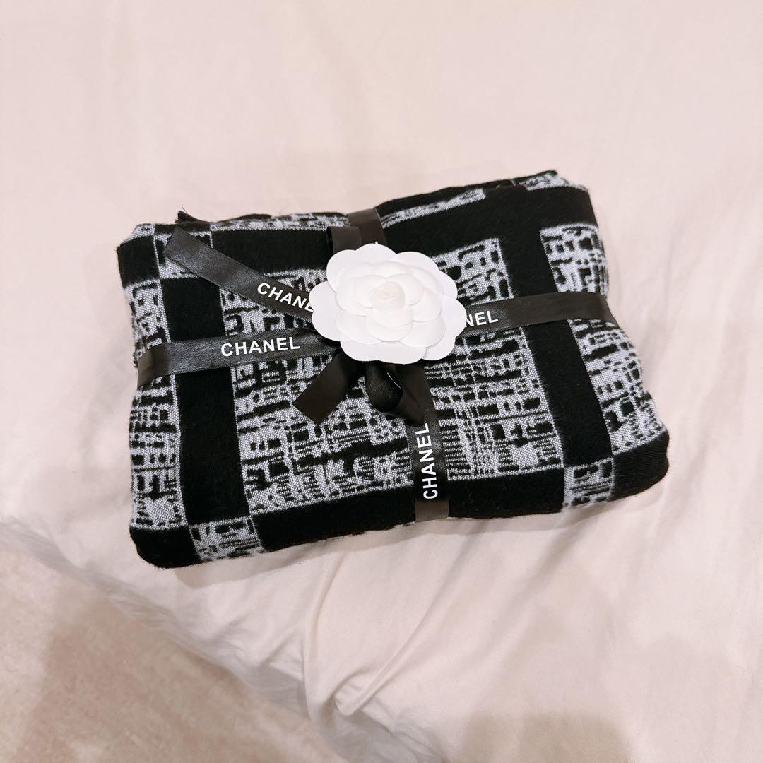 【箱なし】シャネル ノベルティ リバーシブル スカーフ マフラー