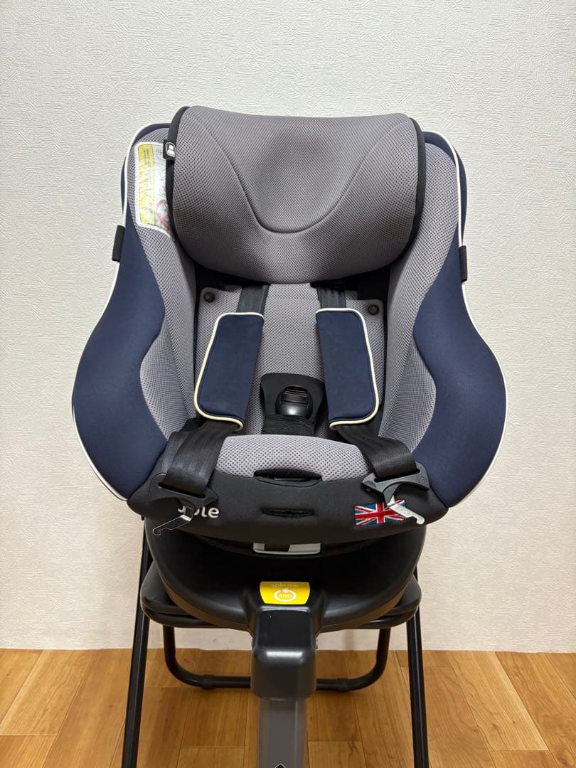 Joieジョイー 車用回転式チャイルドシート ネイビー