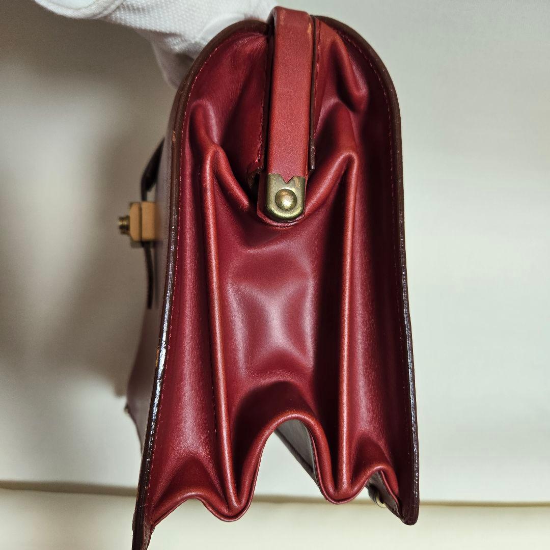 ダレスバッグ　赤　ボルドー　ワインレッド　深紅　ミニ　ドクターバッグ