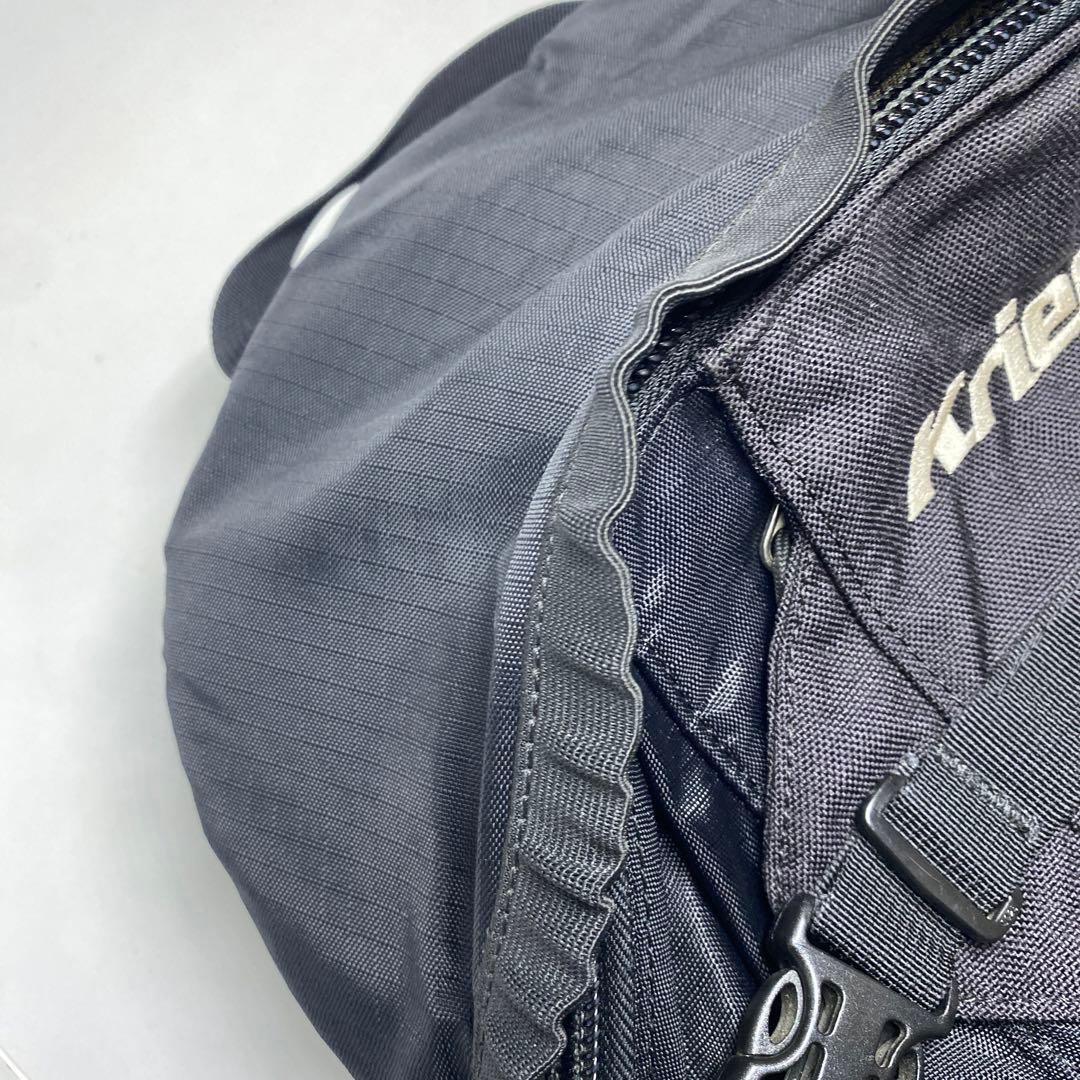 held、クリーガ R25 バックパック　初代レア品　ハーネスポケット付き