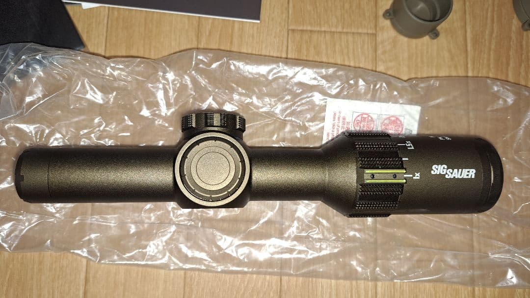 と*と様 HOLYwarrior　SIG SAUER TANGO6マウントセット