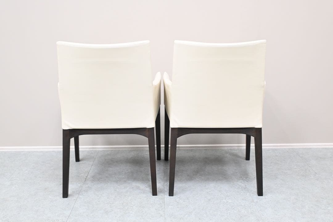 【展示極美品】 cassina カッシーナ LINE アームチェア 2脚セット