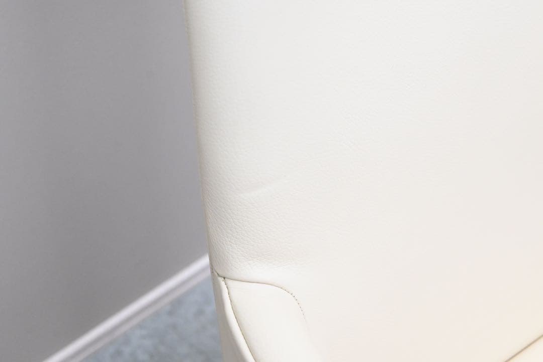 【展示極美品】 cassina カッシーナ LINE アームチェア 2脚セット