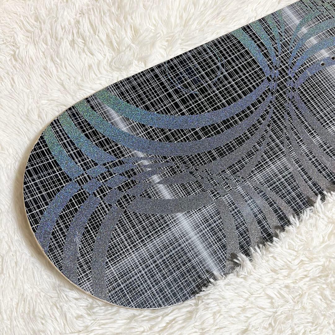 011 ZERO ONE ONE Artistic 156cm スノーボード