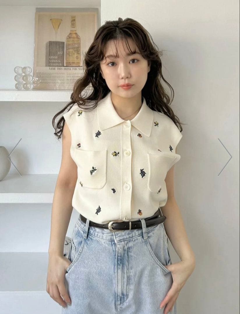 【新品未使用品】FRAY I.D 新作 フルーツ刺繍ポロ ノースリニット タグ付