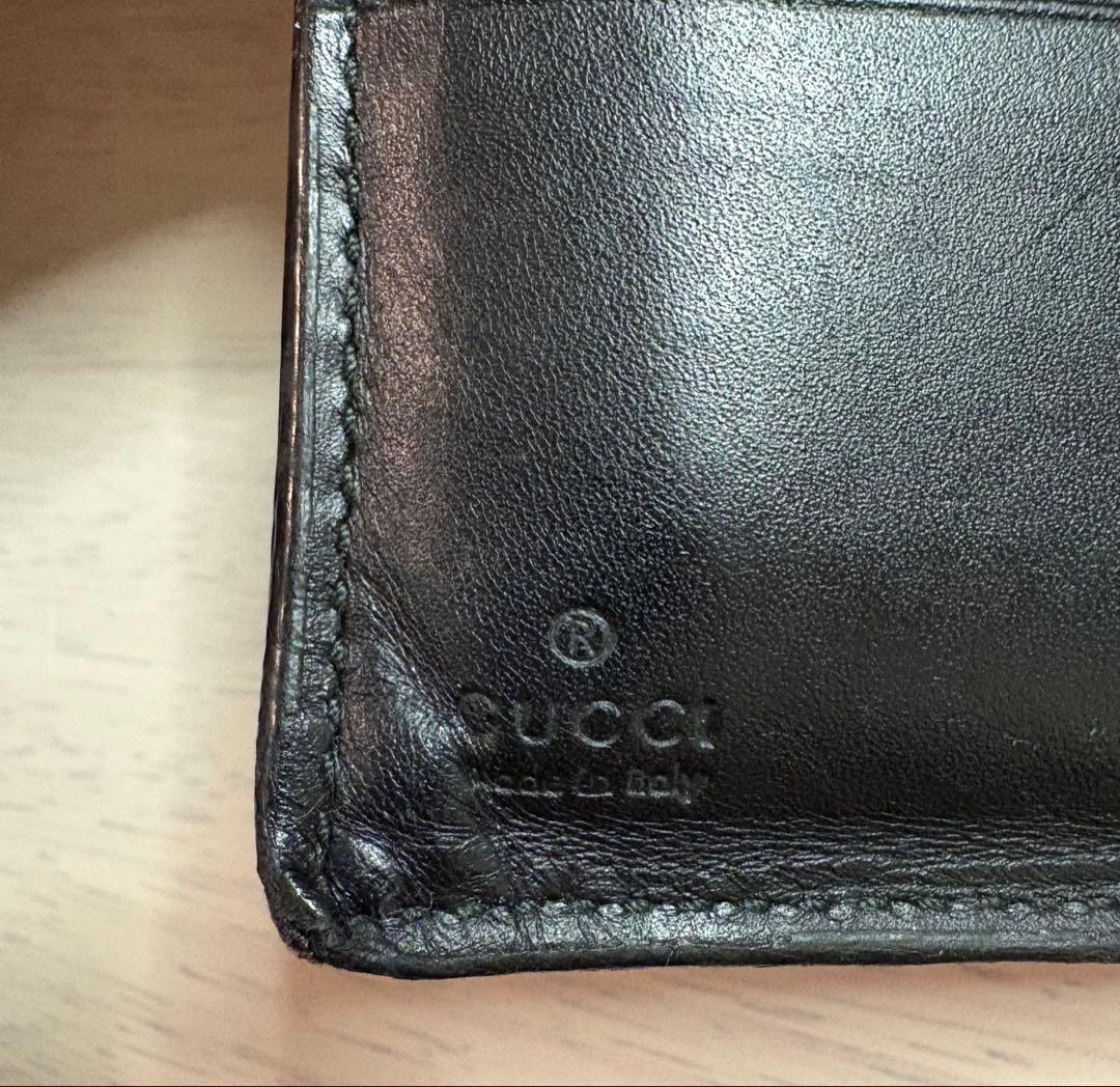 GUCCI 蛇デザイン 二つ折り財布