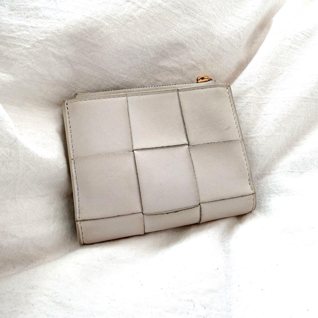 BOTTEGA VENETA 二つ折り財布