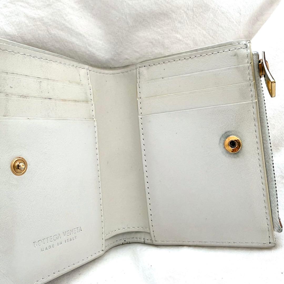 BOTTEGA VENETA 二つ折り財布
