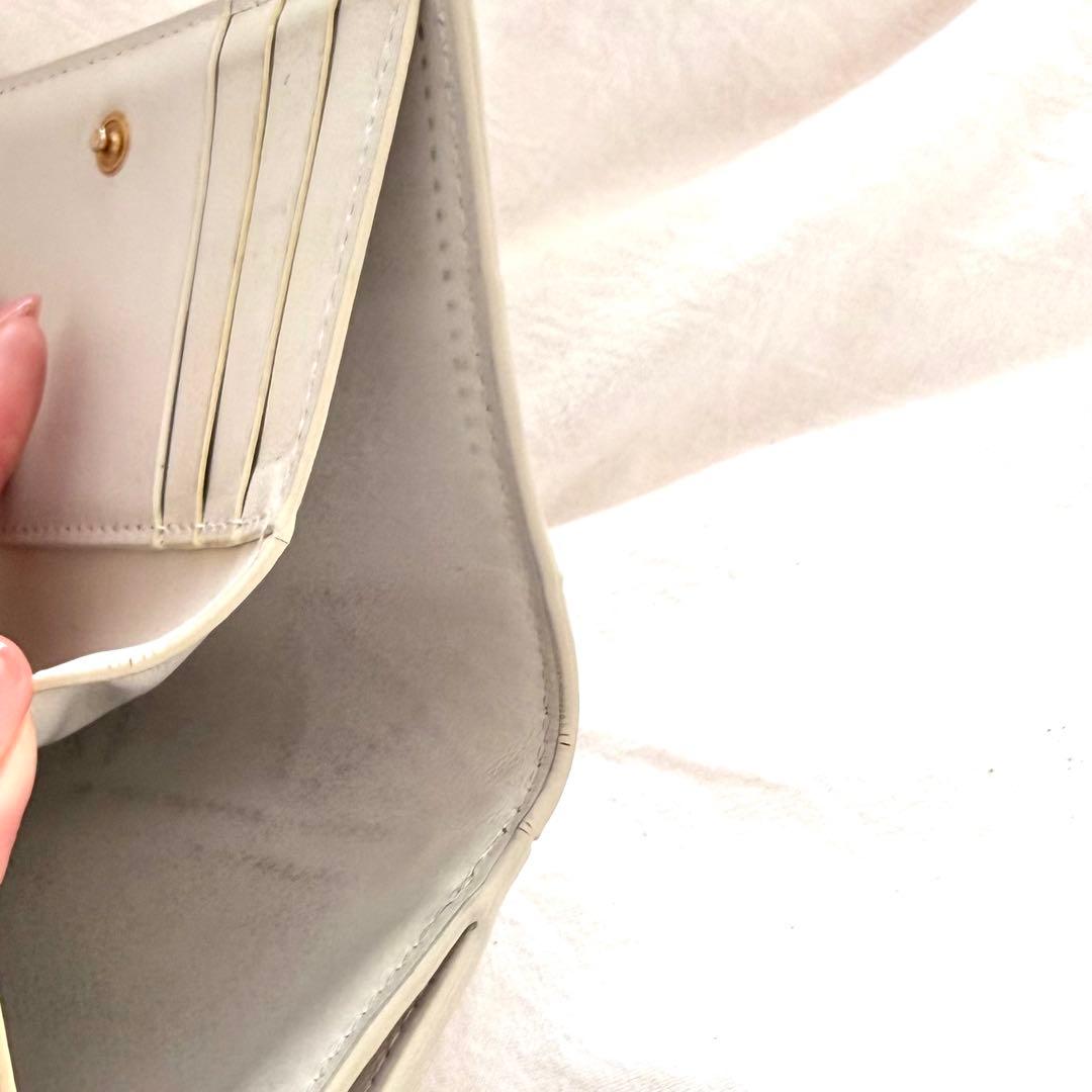 BOTTEGA VENETA 二つ折り財布