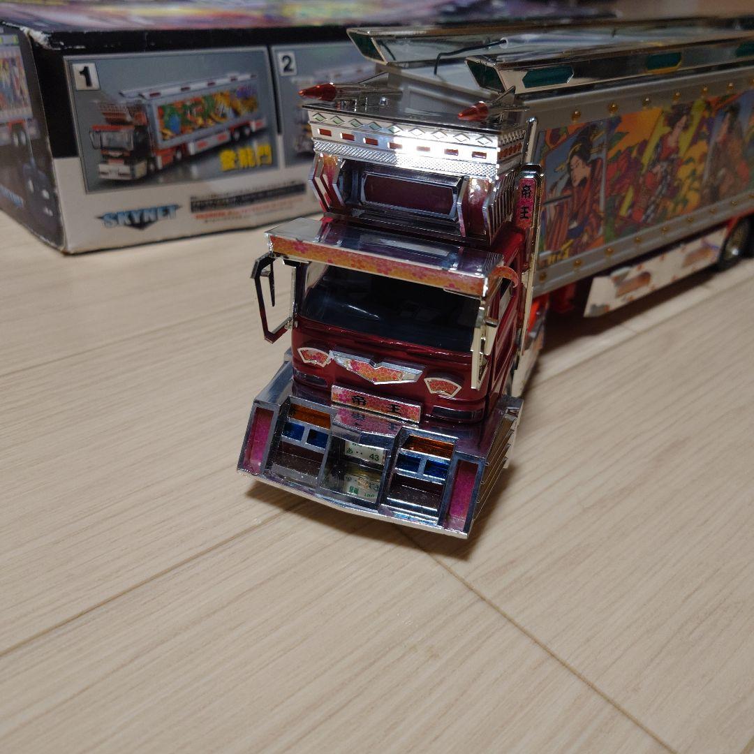 1/43 ラジコン デコトラ 帝王　V8サウンド付き